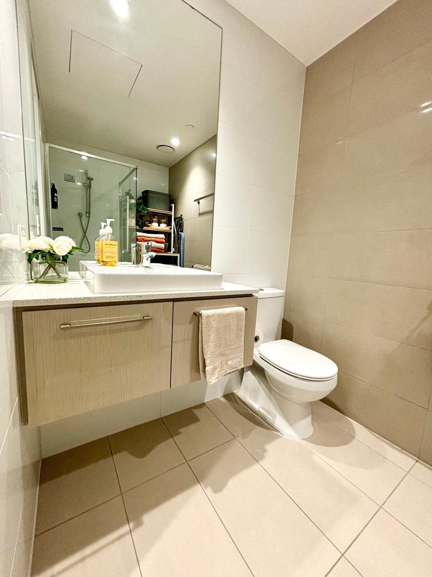 Lonsdale St Luxury Cbd Family Apartment With Free Parking Melbourne Zewnętrze zdjęcie